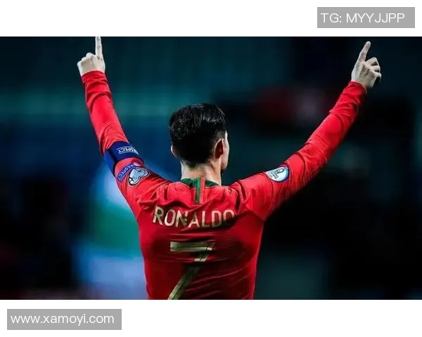 足球明星海报墙纸高清图欣赏打造个性化家居空间的完美选择