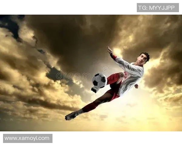 如何快速下载足球明星照片的实用技巧与方法分享