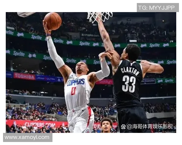 篮网与快船激战回放精彩瞬间全解析22日比赛亮点回顾